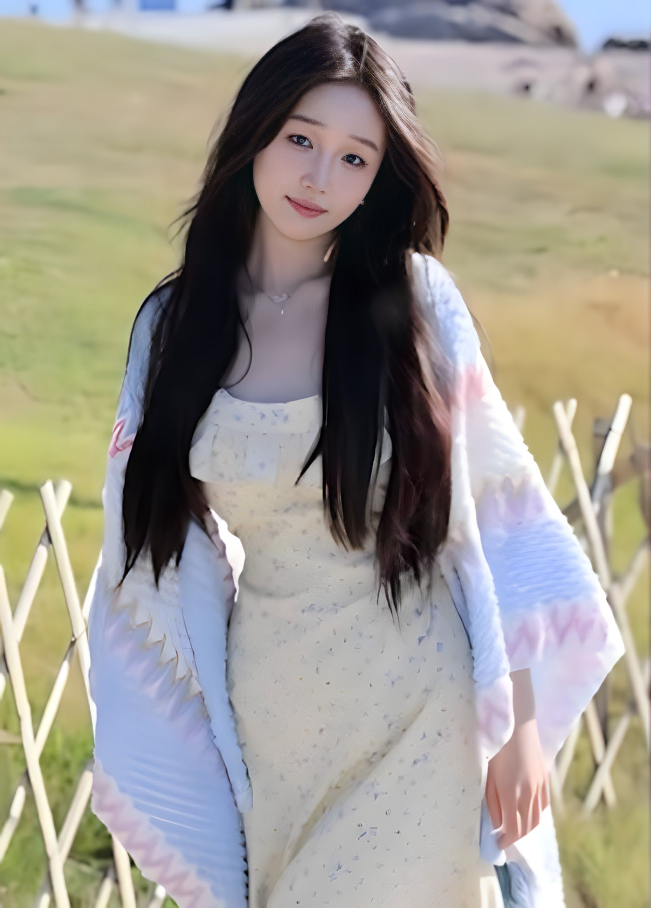 25岁江苏钢琴老师，清纯反差，穿情趣装口交，温柔乖巧，完美露脸不可错过